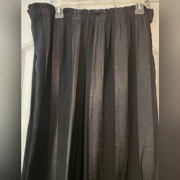 Victoria'a Secret NWT Black Striped Wide-Leg Palazzo Pants Silky Coquette XL - Picture 5 of 12